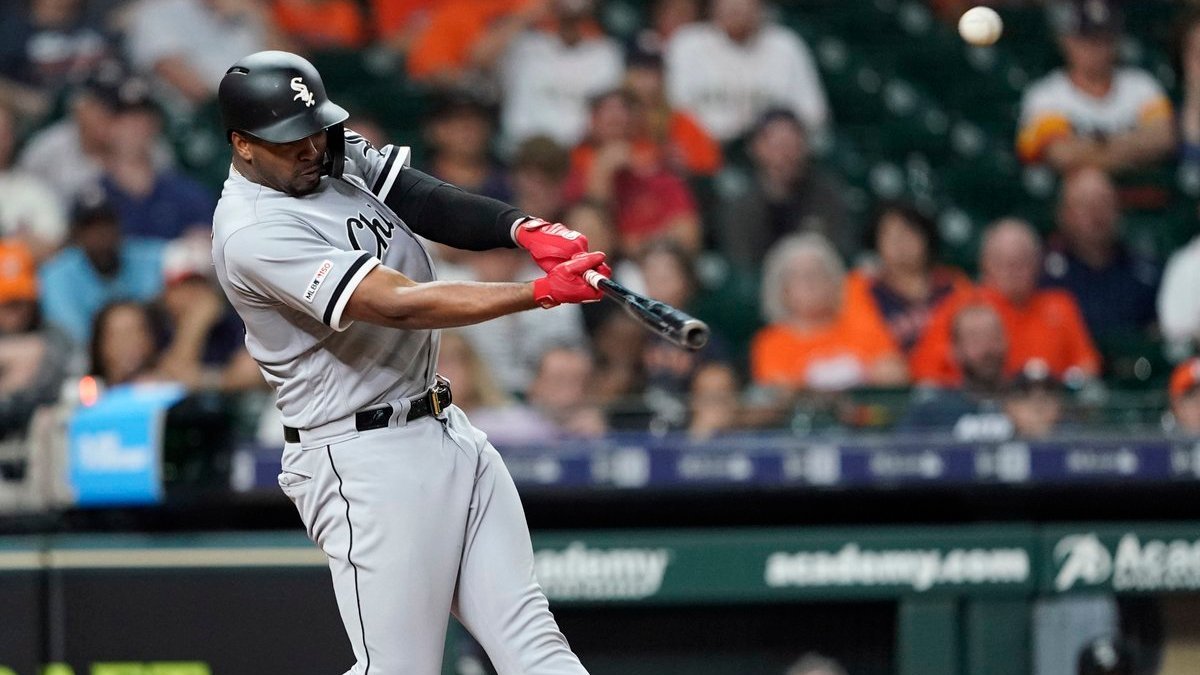 White Sox power past the Astros for 9-4 win | Sox On 35th