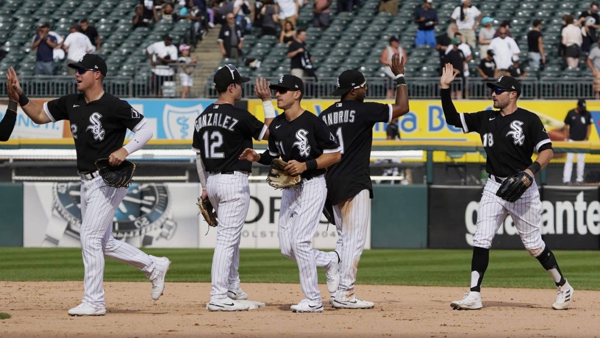 How the White Sox' record splits help tell the story of 2022 Sox On 35th